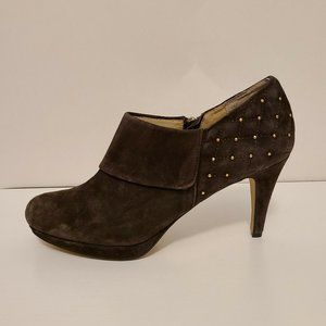 Adrienne Vittadini Women's Studded Brown Kid Suede Fine Leather Upper Heels 11 M